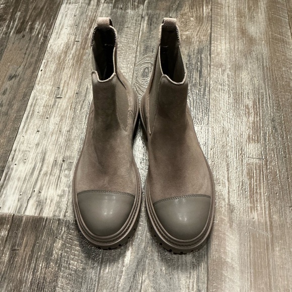 Steve Madden Tan Ankle Boots Size 9 - Picture 5 of 16